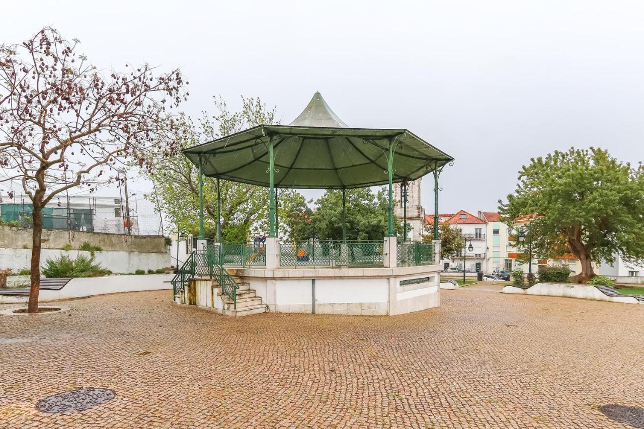 Vita Portucale ! Cacilhas River View アルマダ エクステリア 写真